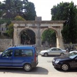 Zwillingstor Pula