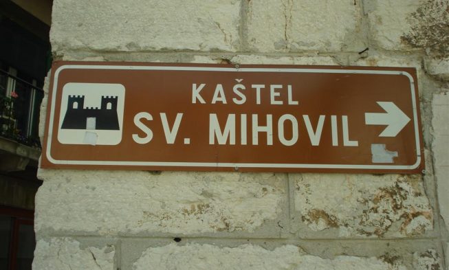 Weg zu Festung Mihovil img
