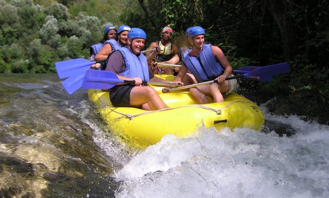 Rafting auf Fluss Cetina Omis Kroatien img