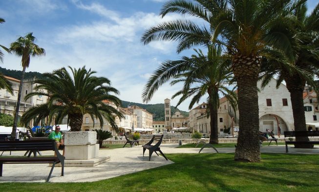 Pjaca Hvar img